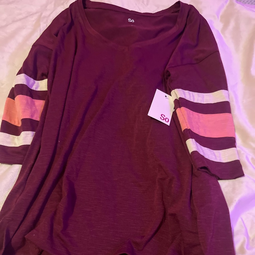 NWT burgundy SO tee